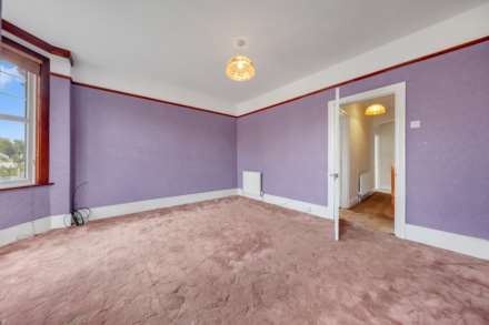 Newport Road, Leyton, E10, Image 13