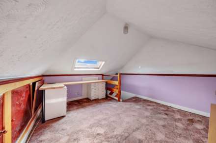 Newport Road, Leyton, E10, Image 20