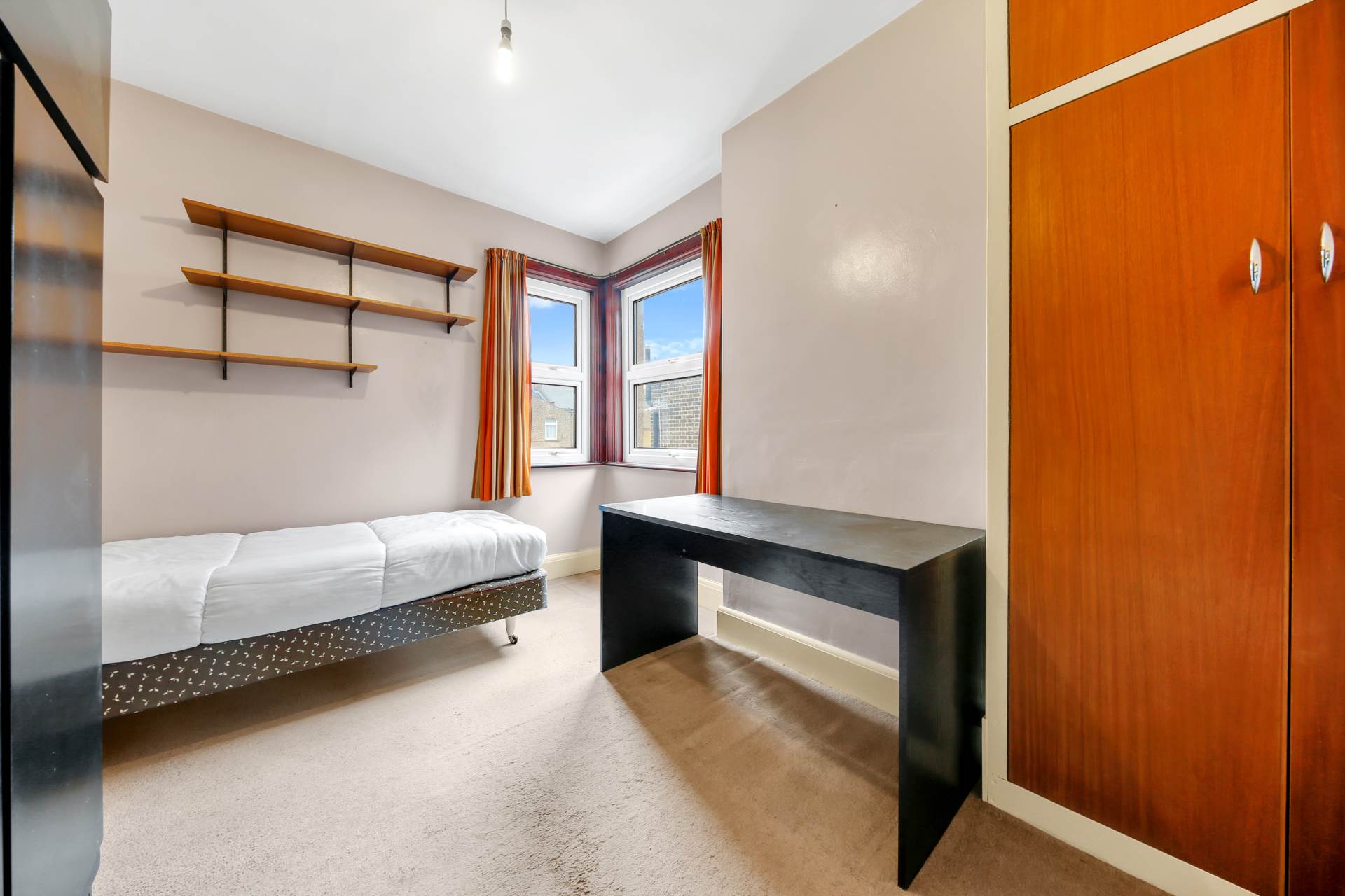 Colchester Road, Leyton, E10, Image 16