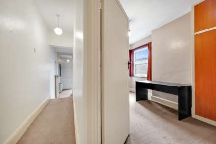 Colchester Road, Leyton, E10, Image 18