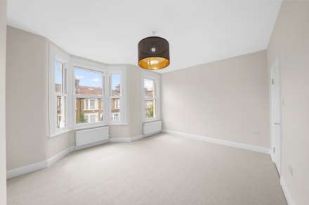 Windsor Road, Leyton, E10, Image 11