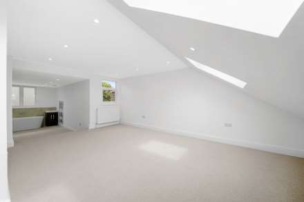 Windsor Road, Leyton, E10, Image 17