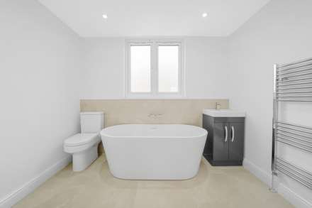 Windsor Road, Leyton, E10, Image 18