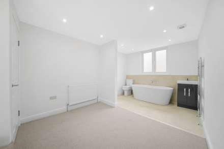 Windsor Road, Leyton, E10, Image 19