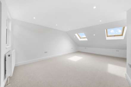 Windsor Road, Leyton, E10, Image 20