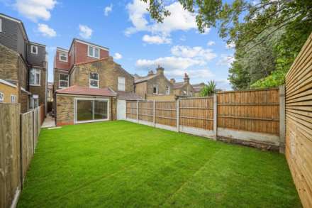 Windsor Road, Leyton, E10, Image 25