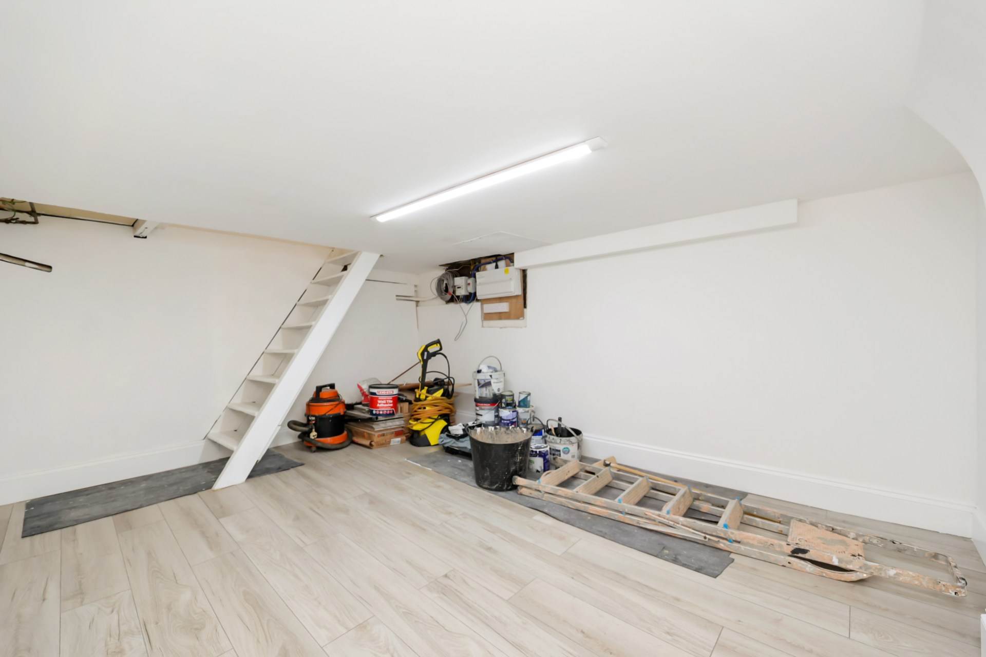Chandos Road, Stratford, E15, Image 11