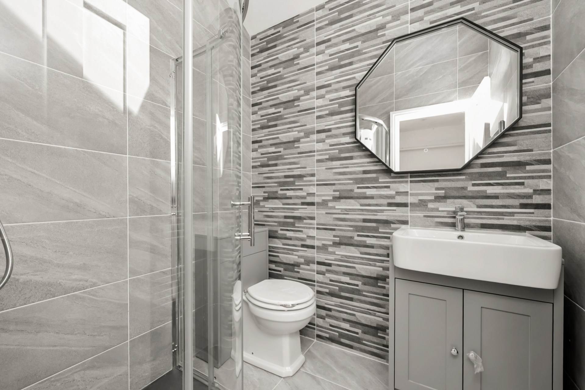Chandos Road, Stratford, E15, Image 26