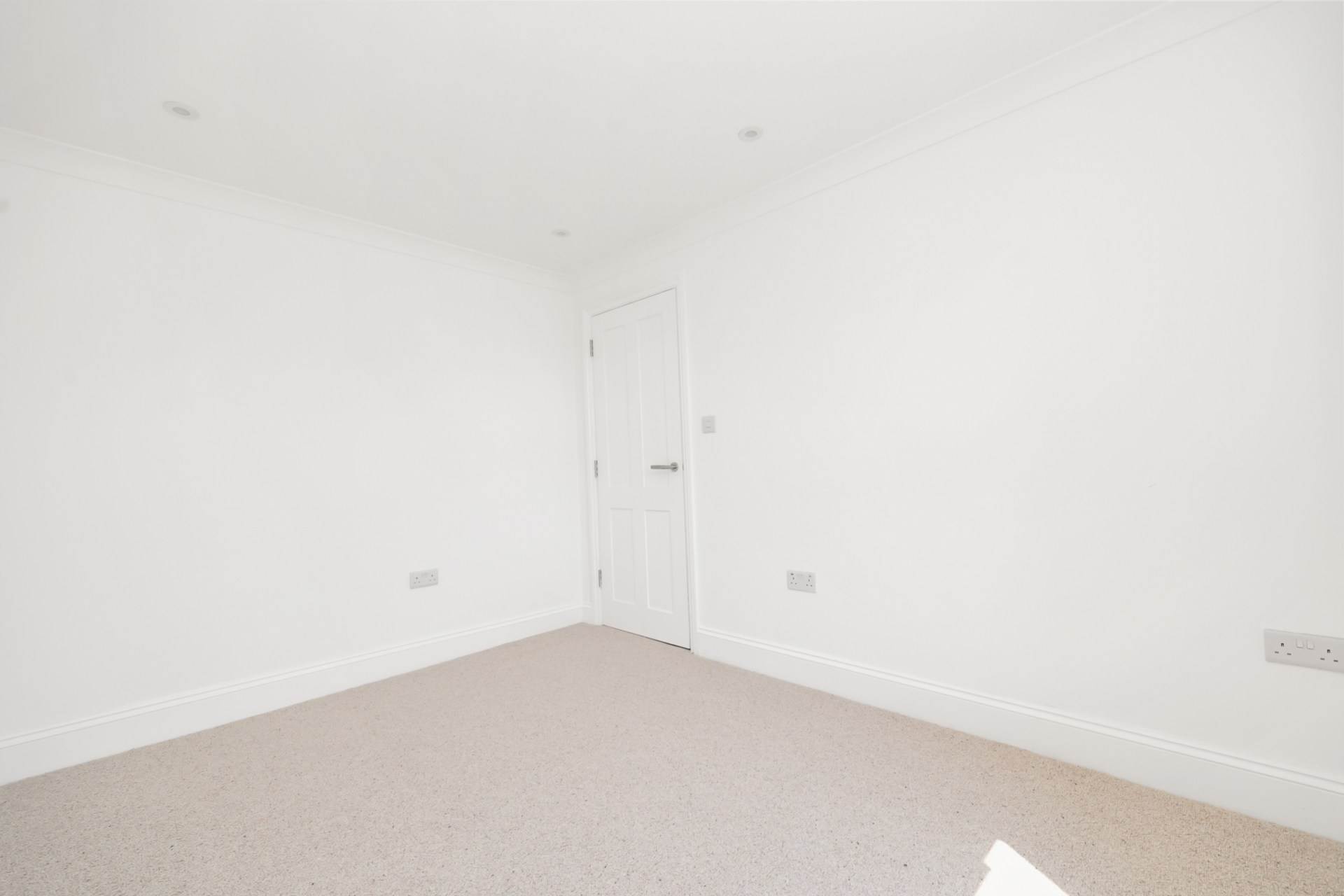 Chandos Road, Stratford, E15, Image 42