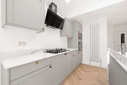 Chandos Road, Stratford, E15, Image 17