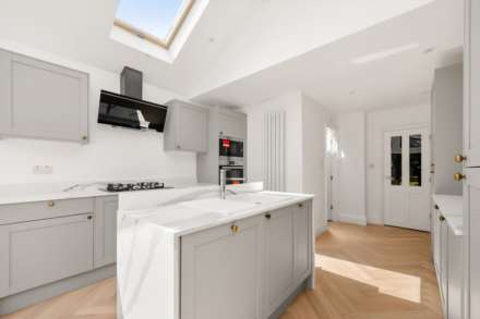 Chandos Road, Stratford, E15, Image 20