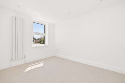 Chandos Road, Stratford, E15, Image 39
