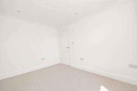 Chandos Road, Stratford, E15, Image 42