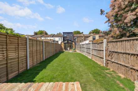 Chandos Road, Stratford, E15, Image 50
