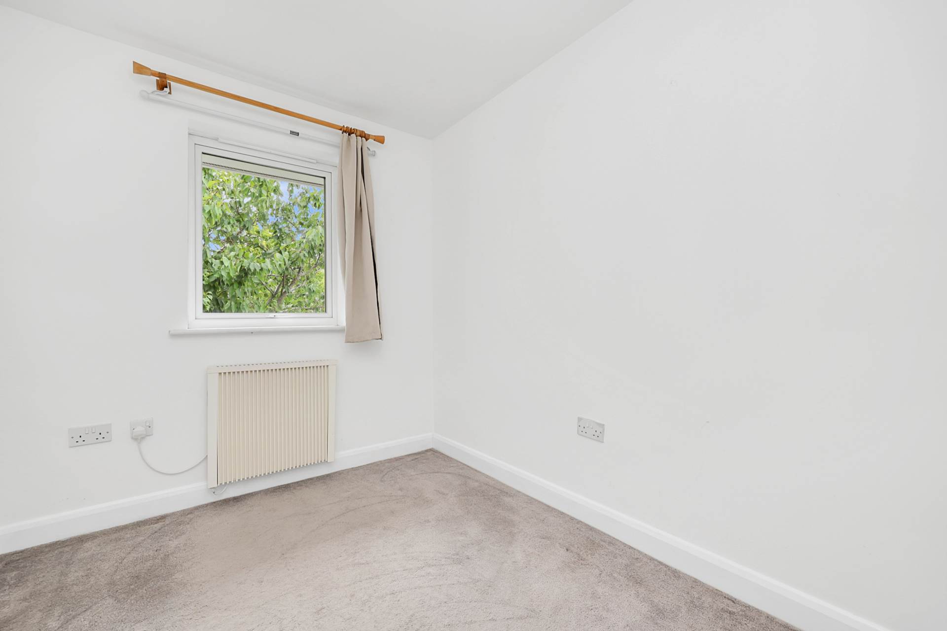 Wood Street, Walthamstow, E17, Image 13