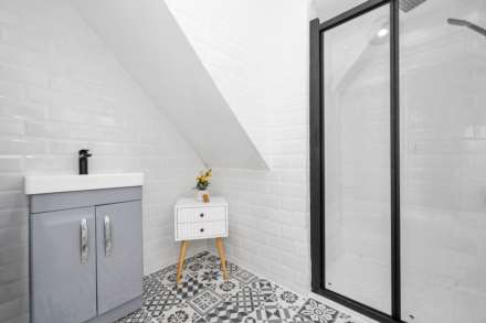 Twickenham Road, Leytonstone, E11, Image 13