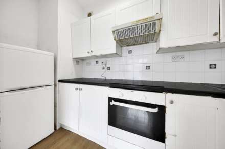 Kettlebaston Road, Leyton, E10, Image 17