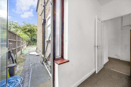 Kettlebaston Road, Leyton, E10, Image 21