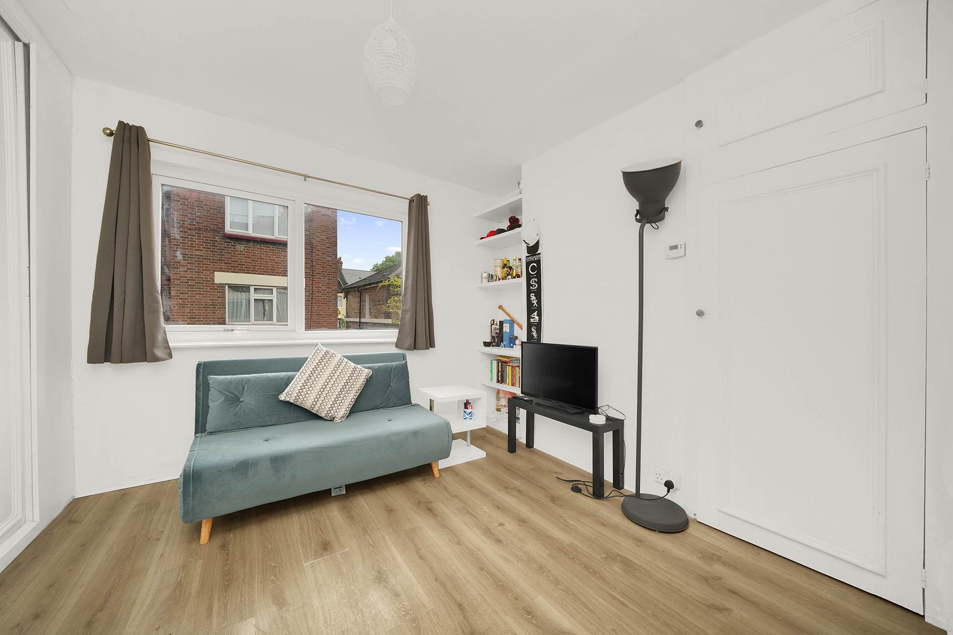 Chessington Mansions, Leytonstone, Image 16