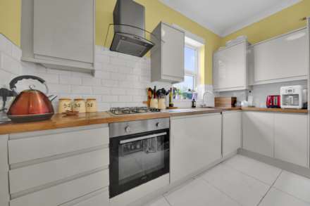 Oliver Road, Leyton, E10, Image 11