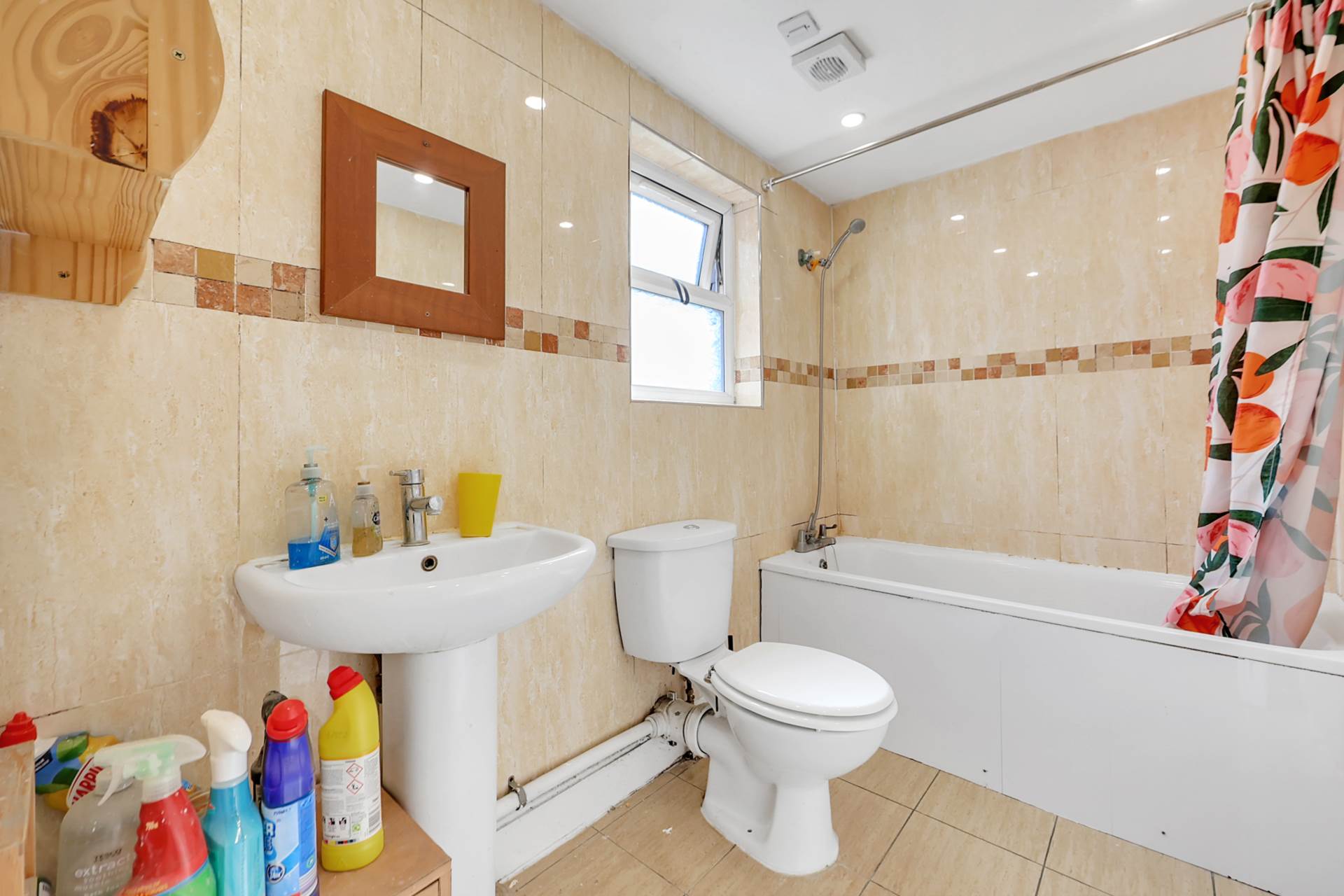 Primrose Road, Leyton, E10, Image 25