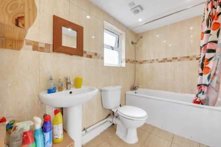 Primrose Road, Leyton, E10, Image 25