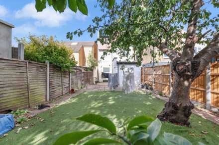 Primrose Road, Leyton, E10, Image 28