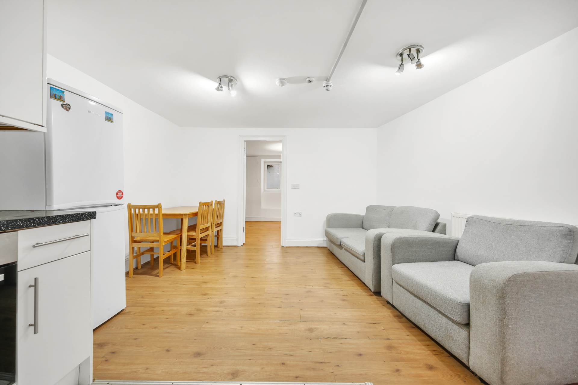 Capworth Street, Leyton, E10, Image 2