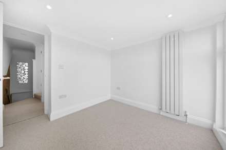 Pearcroft Road, Leytonstone, E11, Image 19