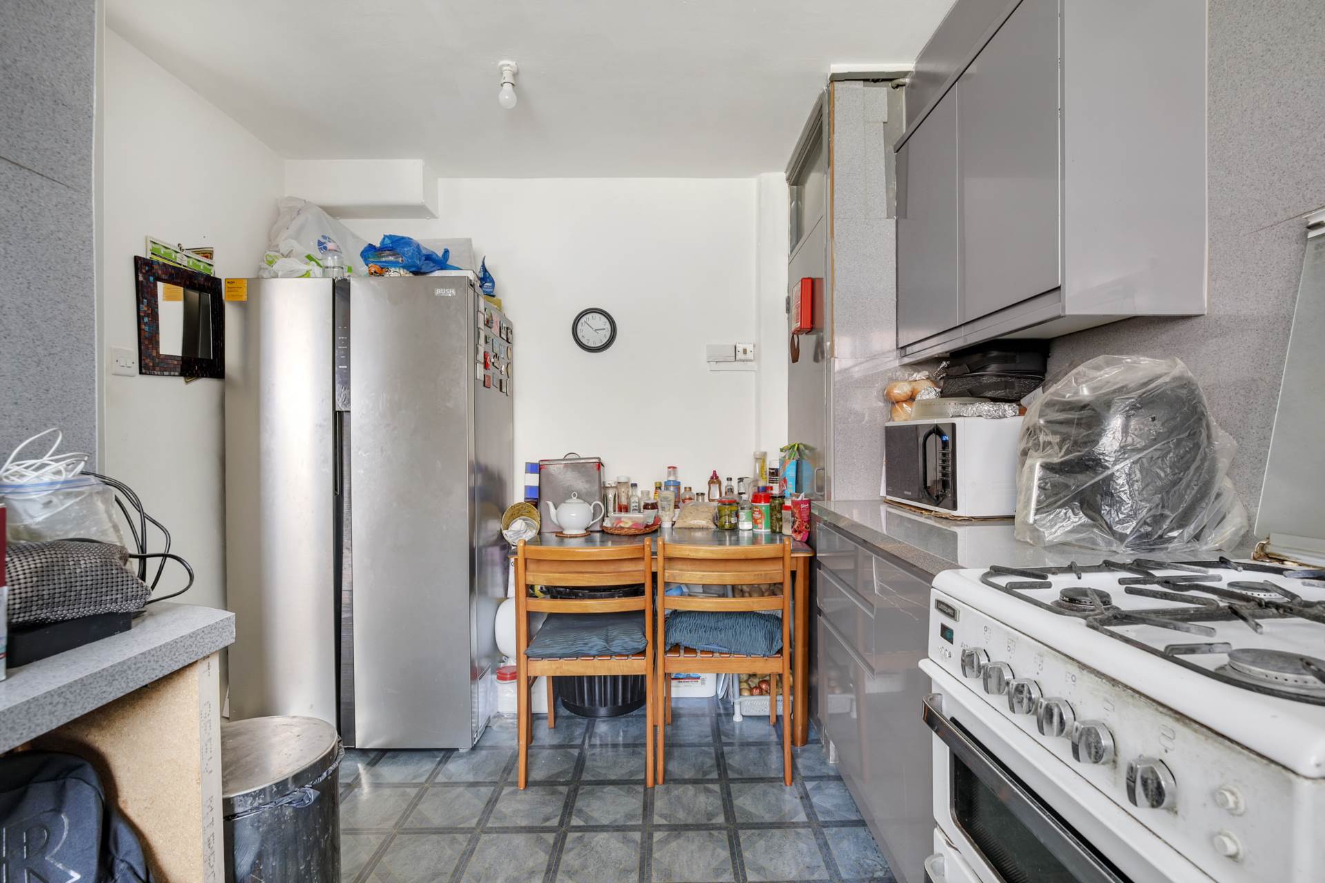 Russel Court, Leyton, E10, Image 6