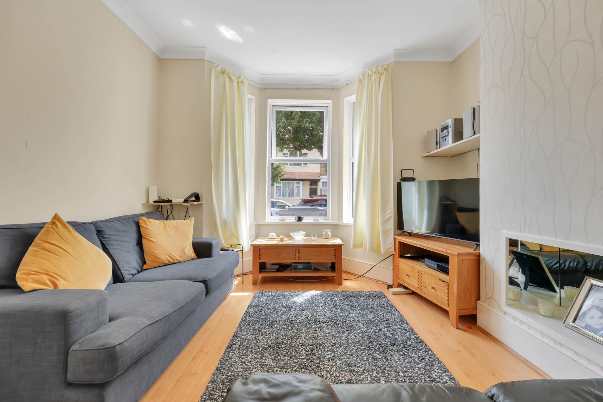 Ramsay, Forest Gate, E7, Image 2