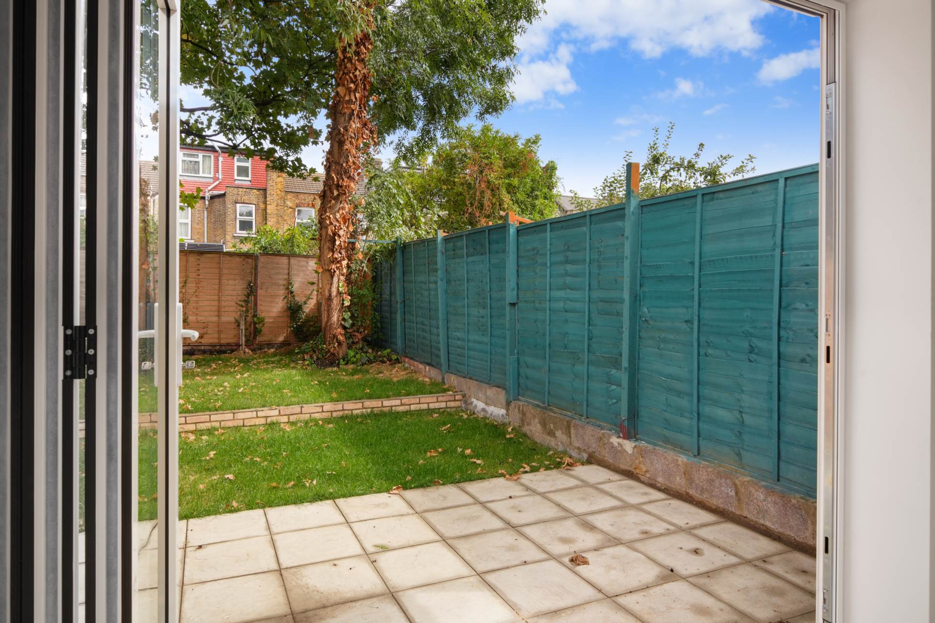 Leasowes Road, Leyton, E10, Image 7