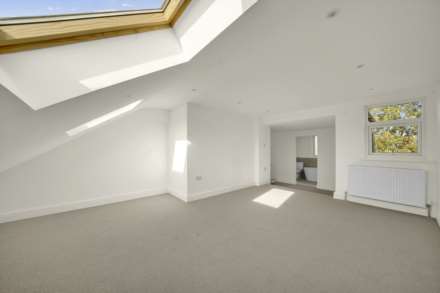 Windsor Road, Leyton, E10, Image 16