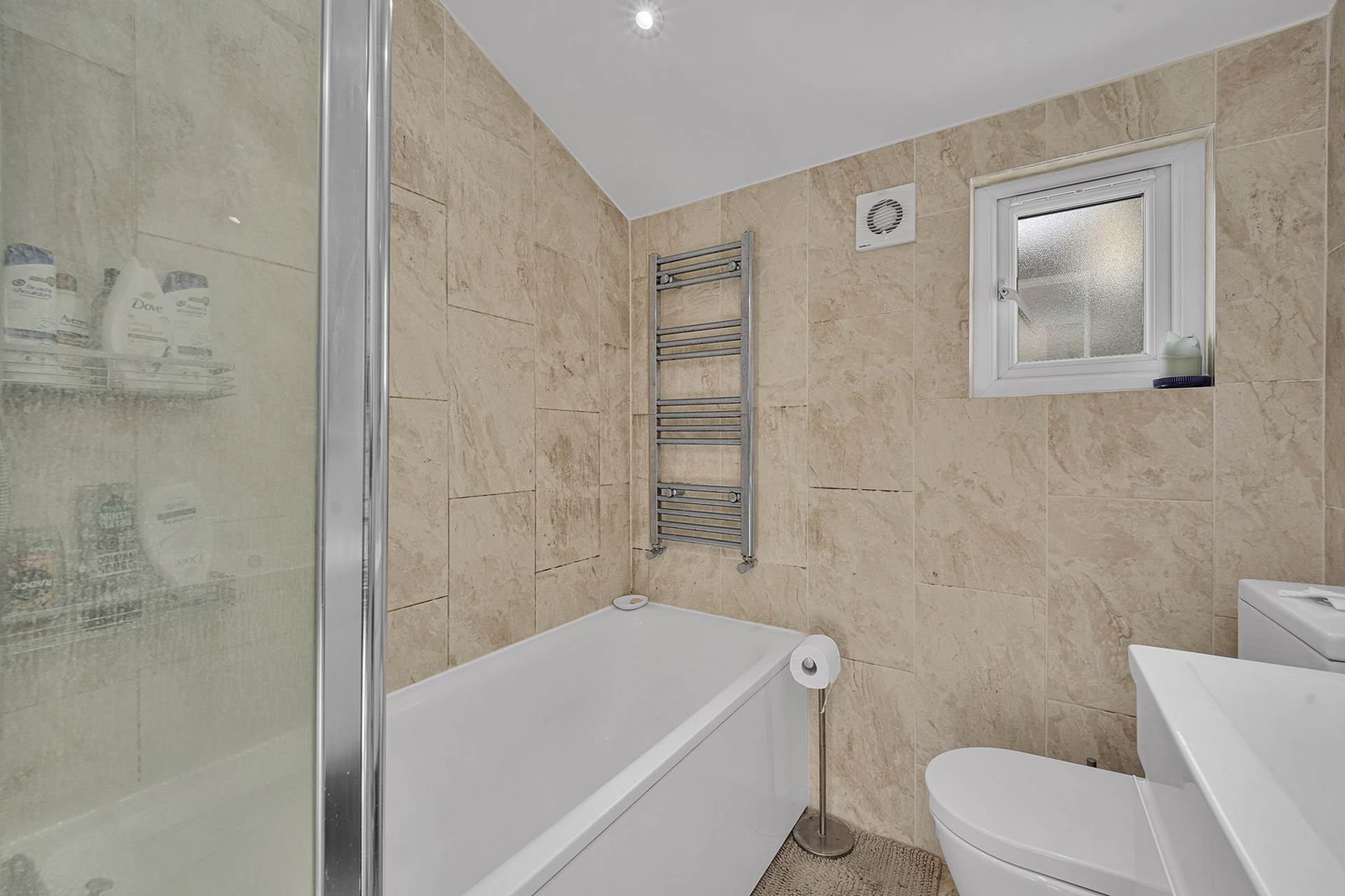 Nutfield Road, Leyton, E15, Image 12