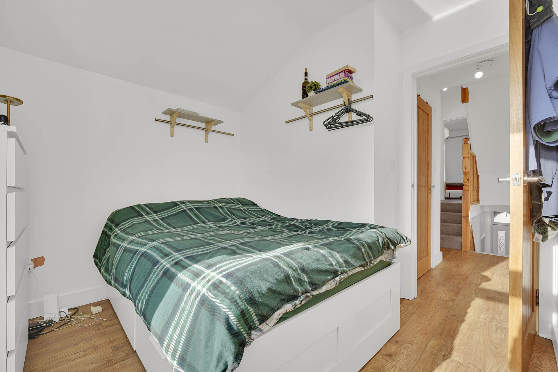 Nutfield Road, Leyton, E15, Image 13