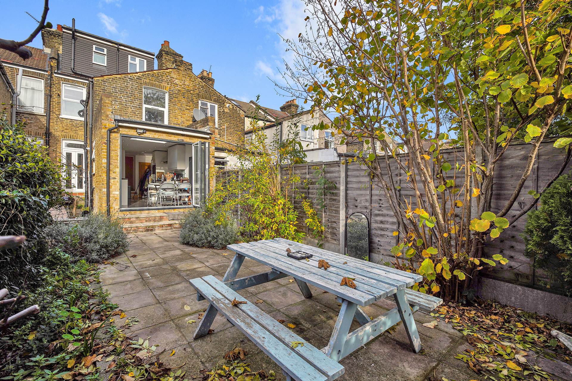 Nutfield Road, Leyton, E15, Image 18