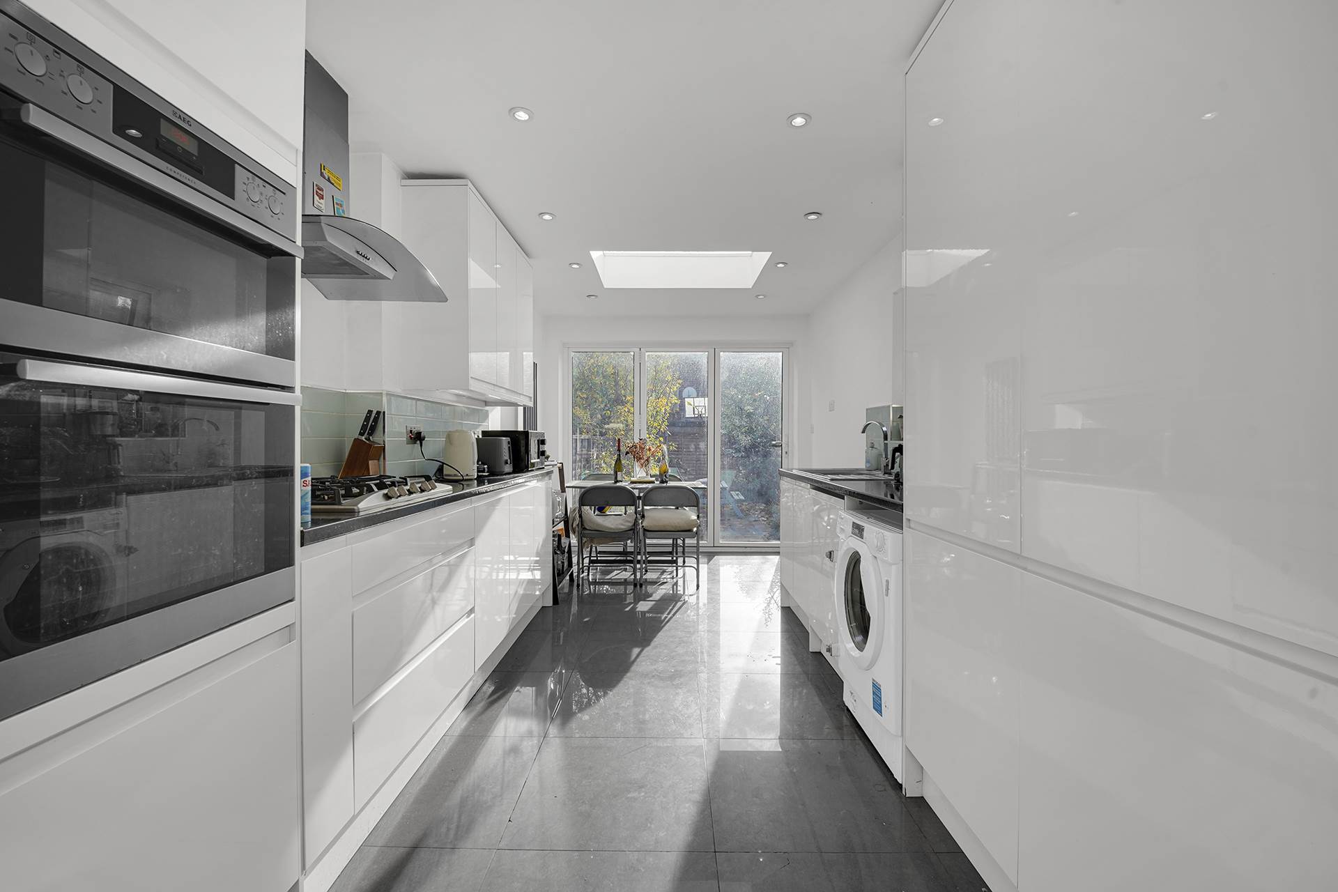 Nutfield Road, Leyton, E15, Image 7