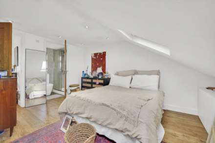 Nutfield Road, Leyton, E15, Image 15