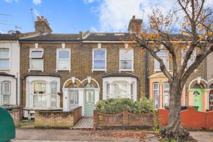 Nutfield Road, Leyton, E15, Image 19