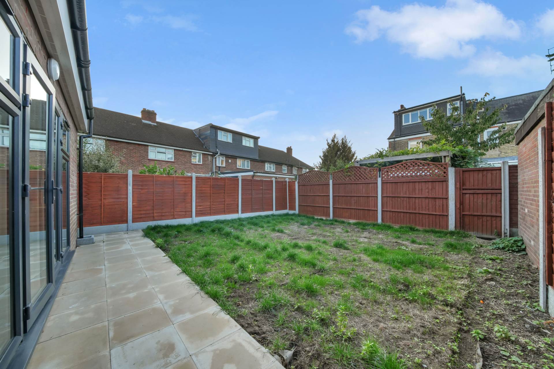 Grosvenor Road, Leyton, E10, Image 23