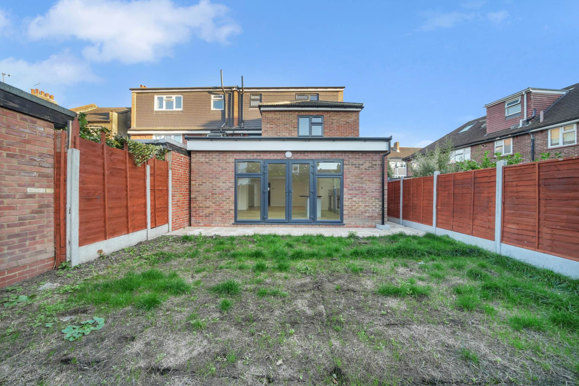 Grosvenor Road, Leyton, E10, Image 24