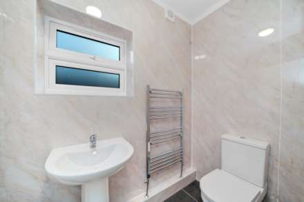 Grosvenor Road, Leyton, E10, Image 6