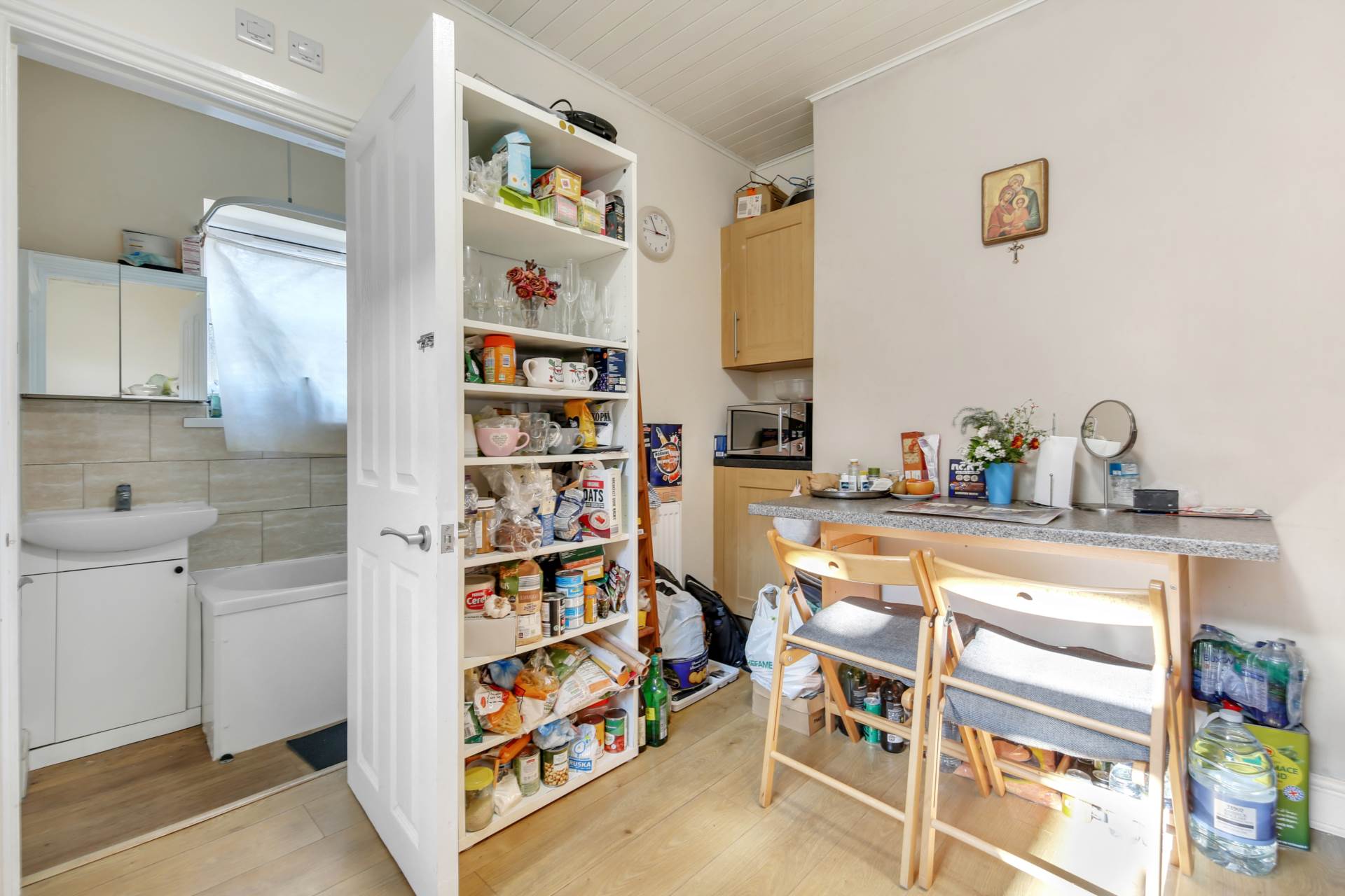 Albert Road, London, E10, Image 9