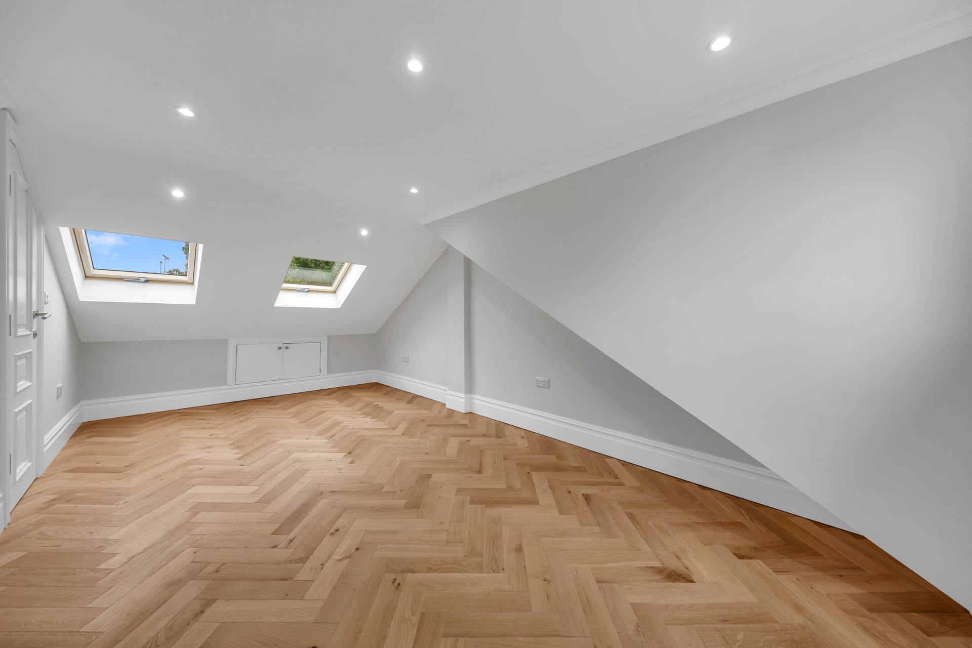 Lister Road, Leytonstone, E11, Image 14