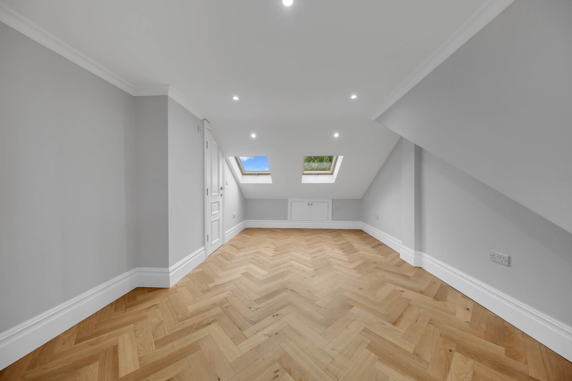 Lister Road, Leytonstone, E11, Image 16