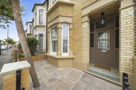 Leyton Park Road, Leyton, E10