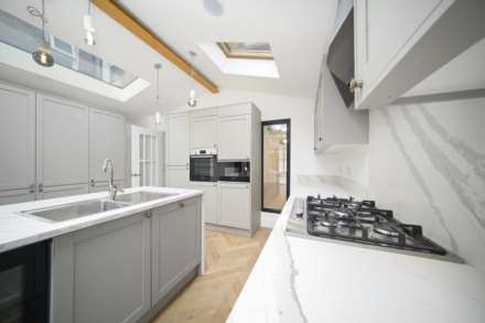 Leyton Park Road, Leyton, E10, Image 15