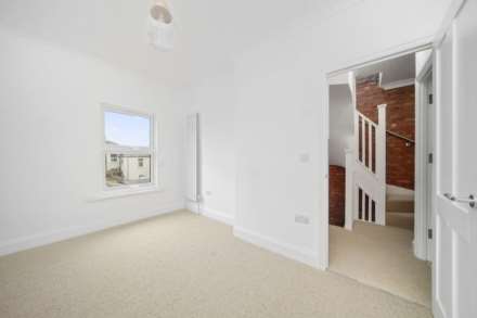Leyton Park Road, Leyton, E10, Image 20