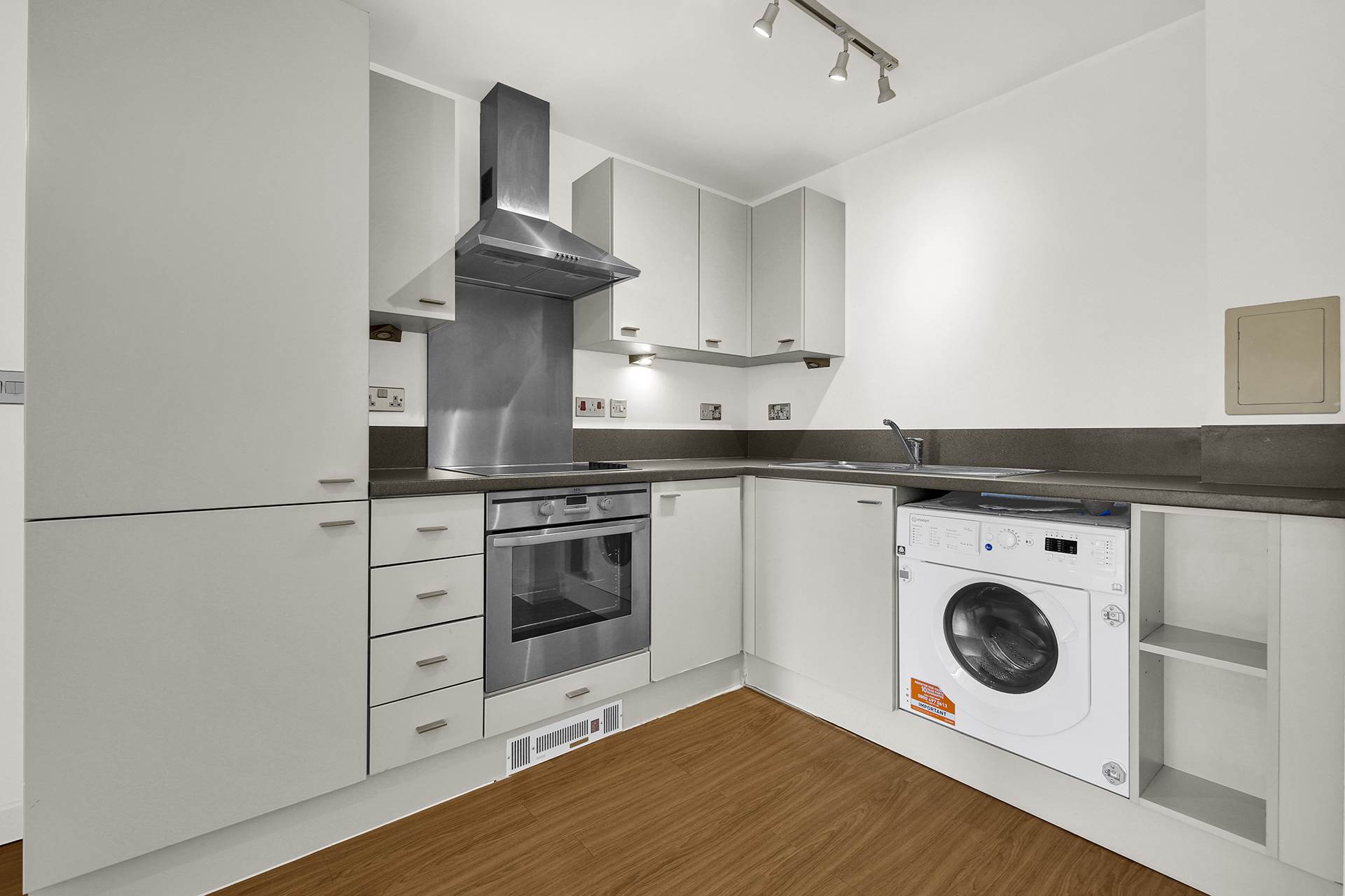 Jonston Court, London, E10, Image 5