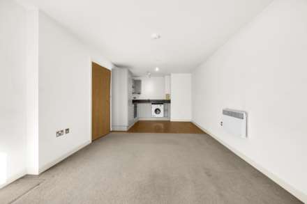 Jonston Court, London, E10, Image 3